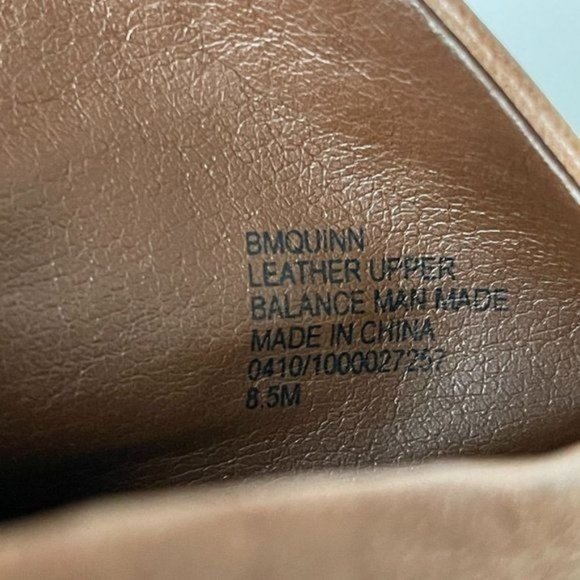 B. Makowsky Quinn Womens Brown Leather Ankle Booties Size 8.5 Almond Toe - Picture 10 of 13